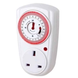 UK 24hrs Mechanical Plug in Timer