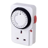 UK 24hrs Mechanical Plug in Timer